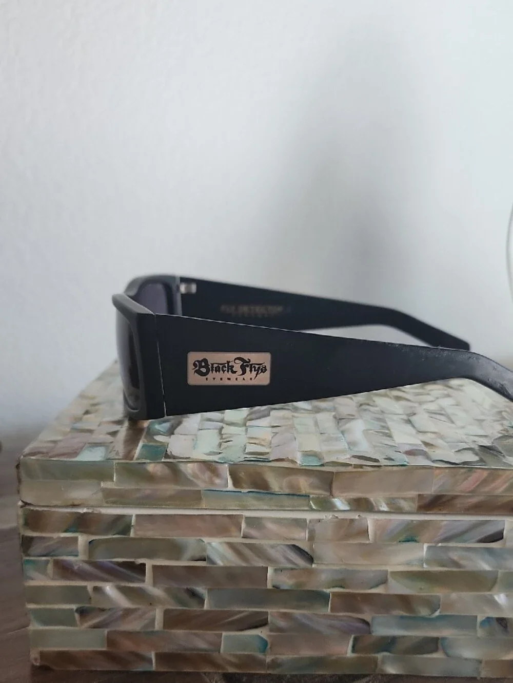 Mens Black Flys. Black Rectangle Sunglasses - Stylish UV Shades With Case